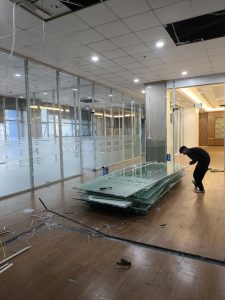 Địa chỉ thu mua kính cường lực tại Thủ Đức