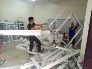 Ảnh: Cần thanh lý cửa kính cường lực